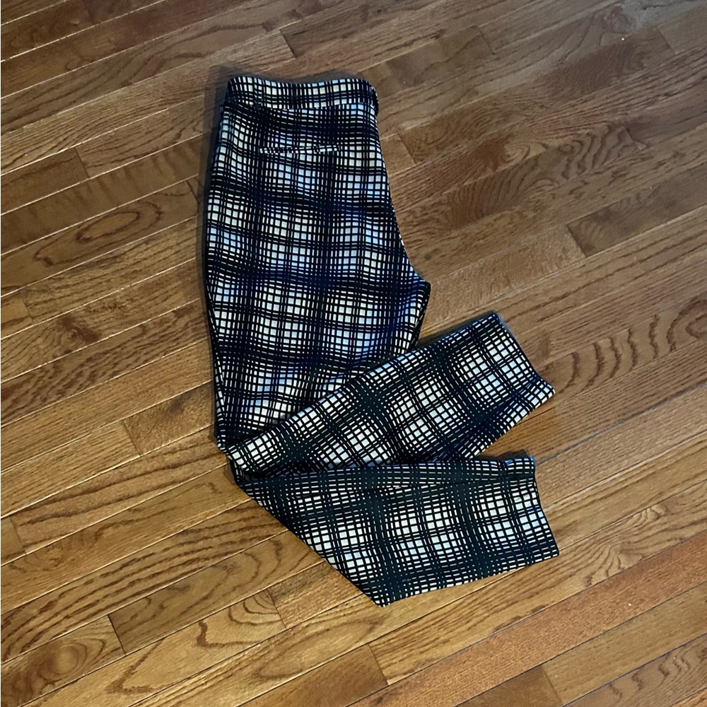 New Directions Black Gray Plaid Pants Pull-on Women's Size 14